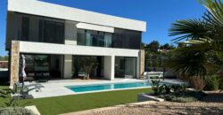 Moderne Villa El Montgó, Denia